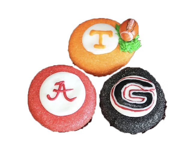 Game-day cupcakes with team logos