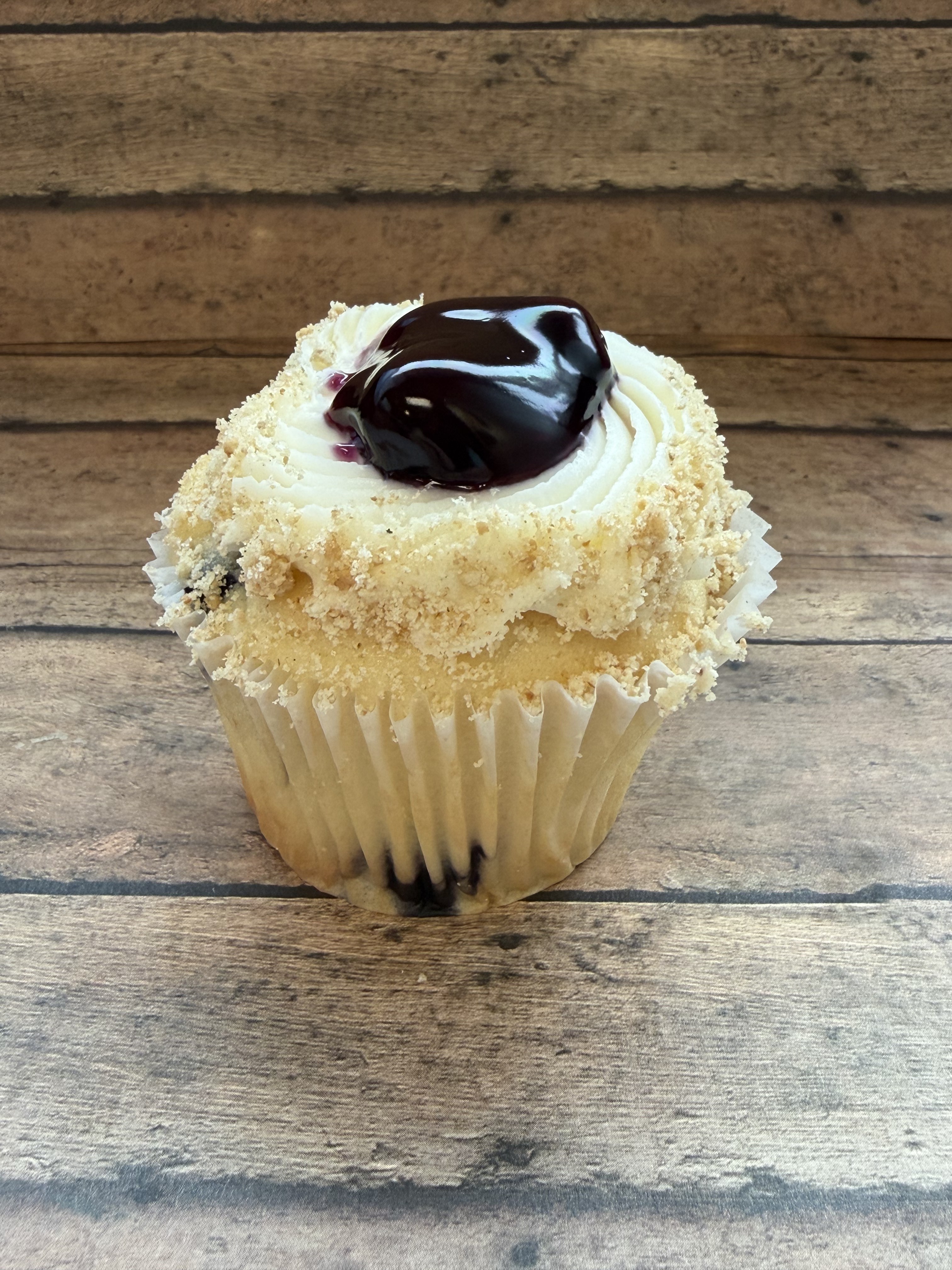 Blueberry Cheesecake cupcake