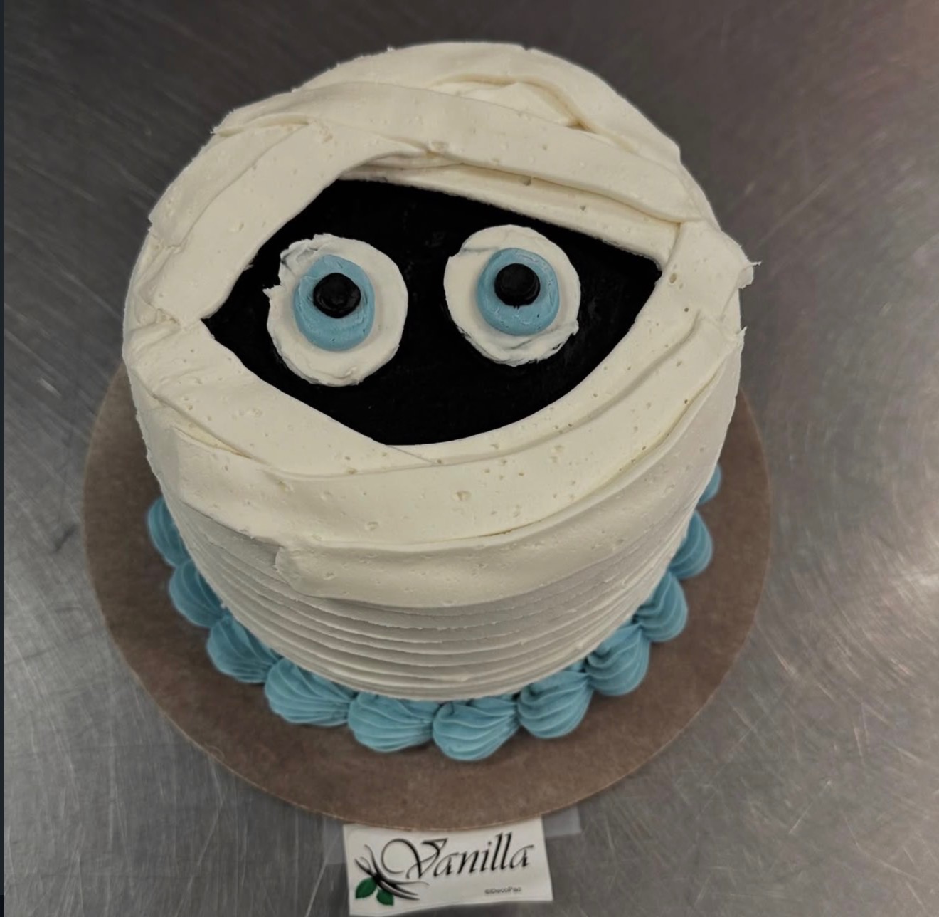 Custom Cakes