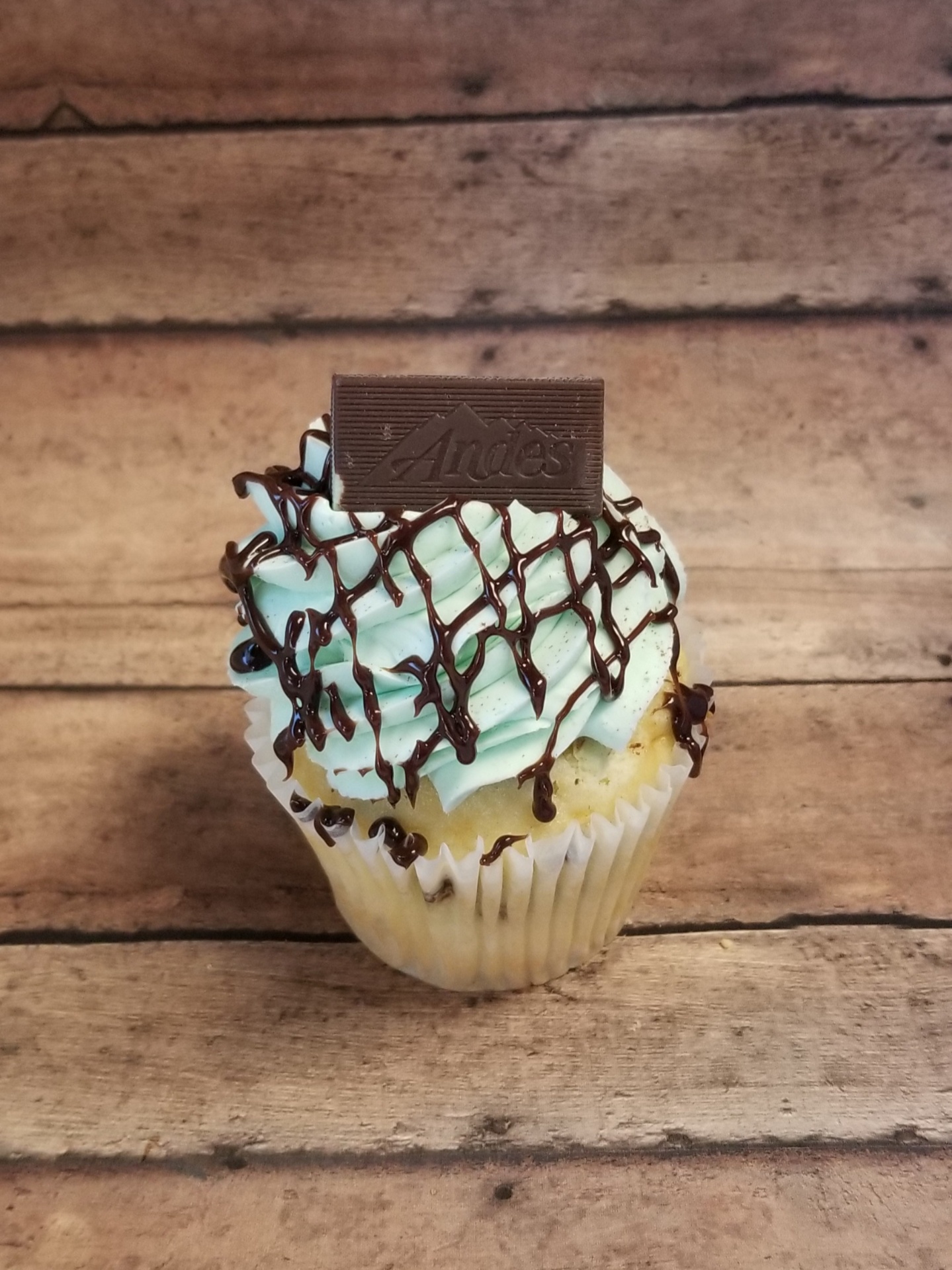 Mesmerizing Mint cupcake